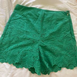 Draper James green short